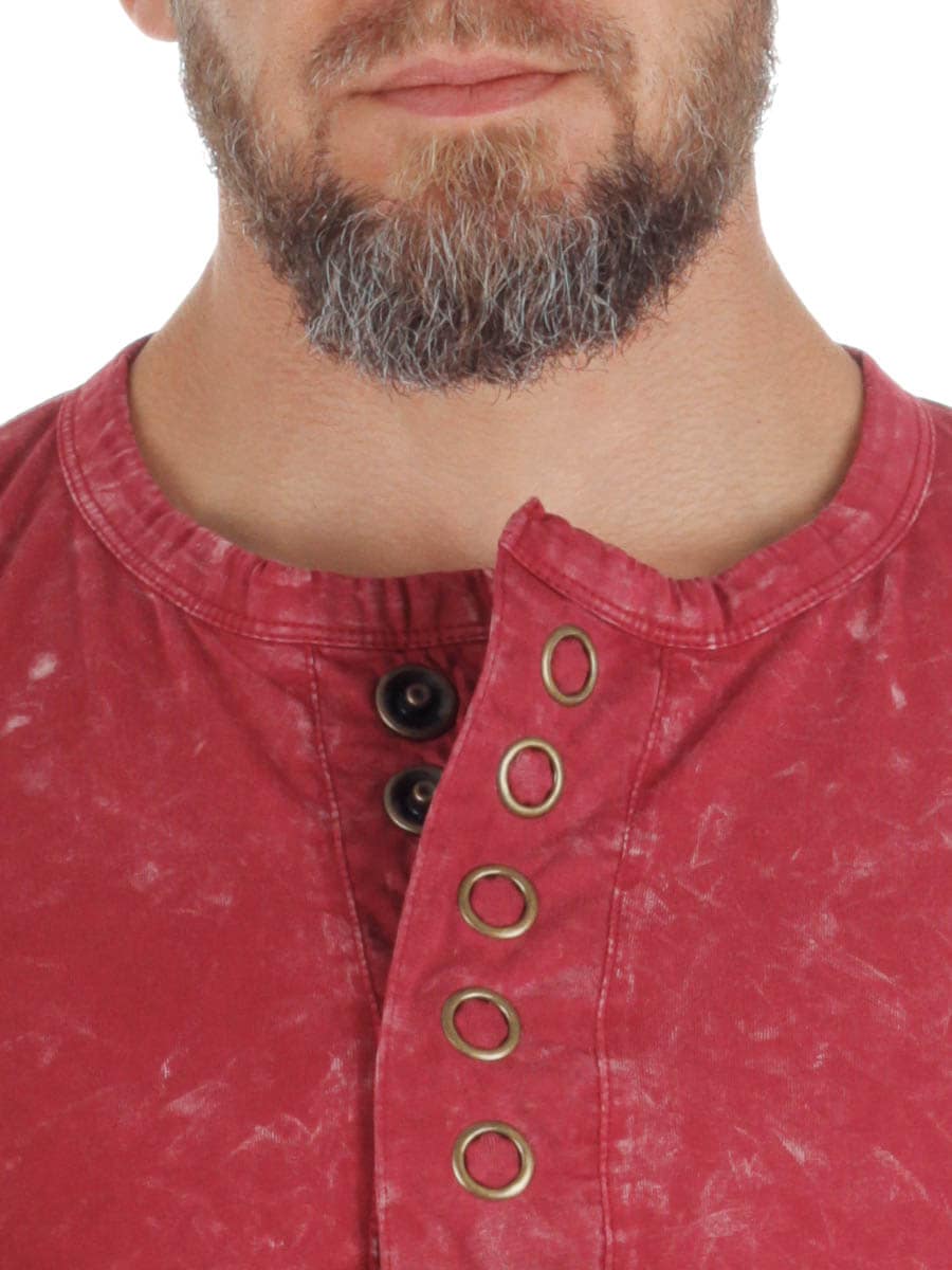 RD Button red washed_2.jpg