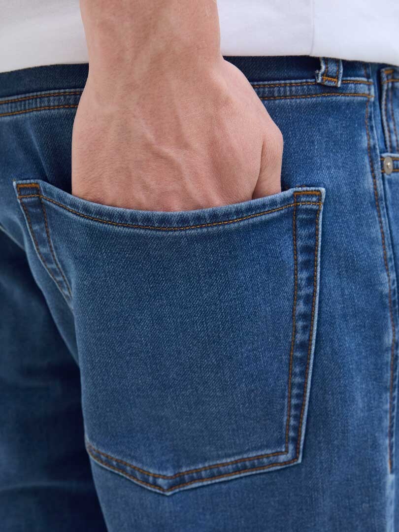 Rebel Adam Tapered Jeans Blue_3.jpg